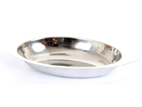 Stainless steel oval Au gratin dishes make table service of hot food easy! The 8 ounce size makes them especially good for bubbling appetizers and heated desserts. Stainless round gratin dishes have side handles for comfortable transport. They are stack-able to maximize valued storage area. Stainless round gratin dishes have a bright finish that enhances any food presentation.