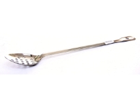 Stainless Steel 18 inches Perforated Basting Spoon.<br> Thickness: 1.4 mm <br> Weight: 153 gms