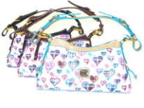 Love print shoulder Bag with top zipper closure & belted shoulder handle. Plaid pattern on different shapes of heart print on the bag. Made of PU (polyurethane).