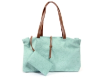 Large tote bag with snake print pattern, has a double handle, a detachable small bag, and a top zipper closure. Made of PVC.