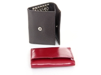 Genuine Leather Keys case. It has six key slots.