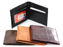Crocodile embossed faux leather bi-fold men wallet