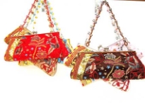 Hand Beaded Metal Frame Evenin