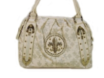 Fleur De Liz Licensed PVC Handbag with logo print all over it. Double shoulder handle, top zipper closure & twop open side pockets. Logo in the front with rhinestones & also two stylish zipper accents. Imported.
