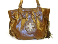 Fleur De Liz PVC Handbag which is very spacious and have double shoulder handle in contrast color. Logo in rhinestones & design on the front corners.