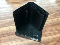 Carry your money in style. This is a genuine soft leather double bill bi-fold wallet. It has 7 credit card slots in addition to ID window and a zipper slot. As this is genuine leather, please be aware that there will be some small creases and nicks in the leather but the wallet are all brand new.