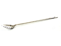 Stainless Steel 21 inches perforated basting spoon.<br> Thickness:1.4 mm <br> Weight: 171 gms