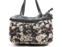 Snake print PU Fashion Handbag with faux fur trim on the top of the bag with zipper closure & double shoulder straps.