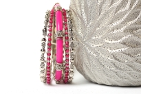 Bohemian Fashion Fuchsia Bangle Bracelet Set. This is a 5 pc set. It will fit a small to medium size wrist.